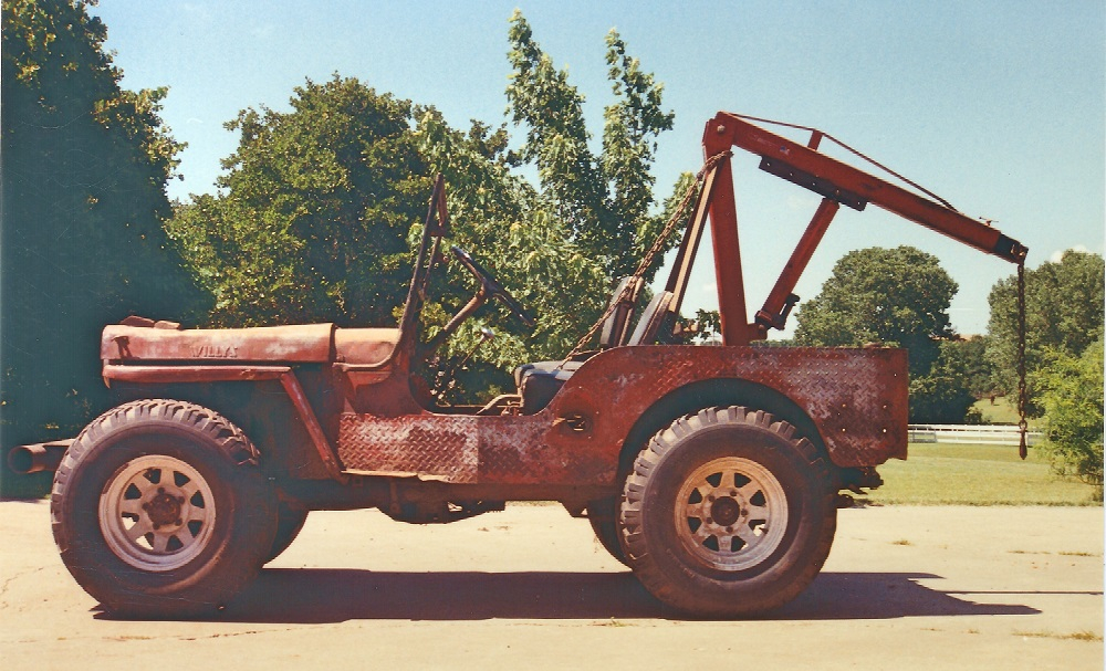 CJ2A with Shop Crane 1.jpg