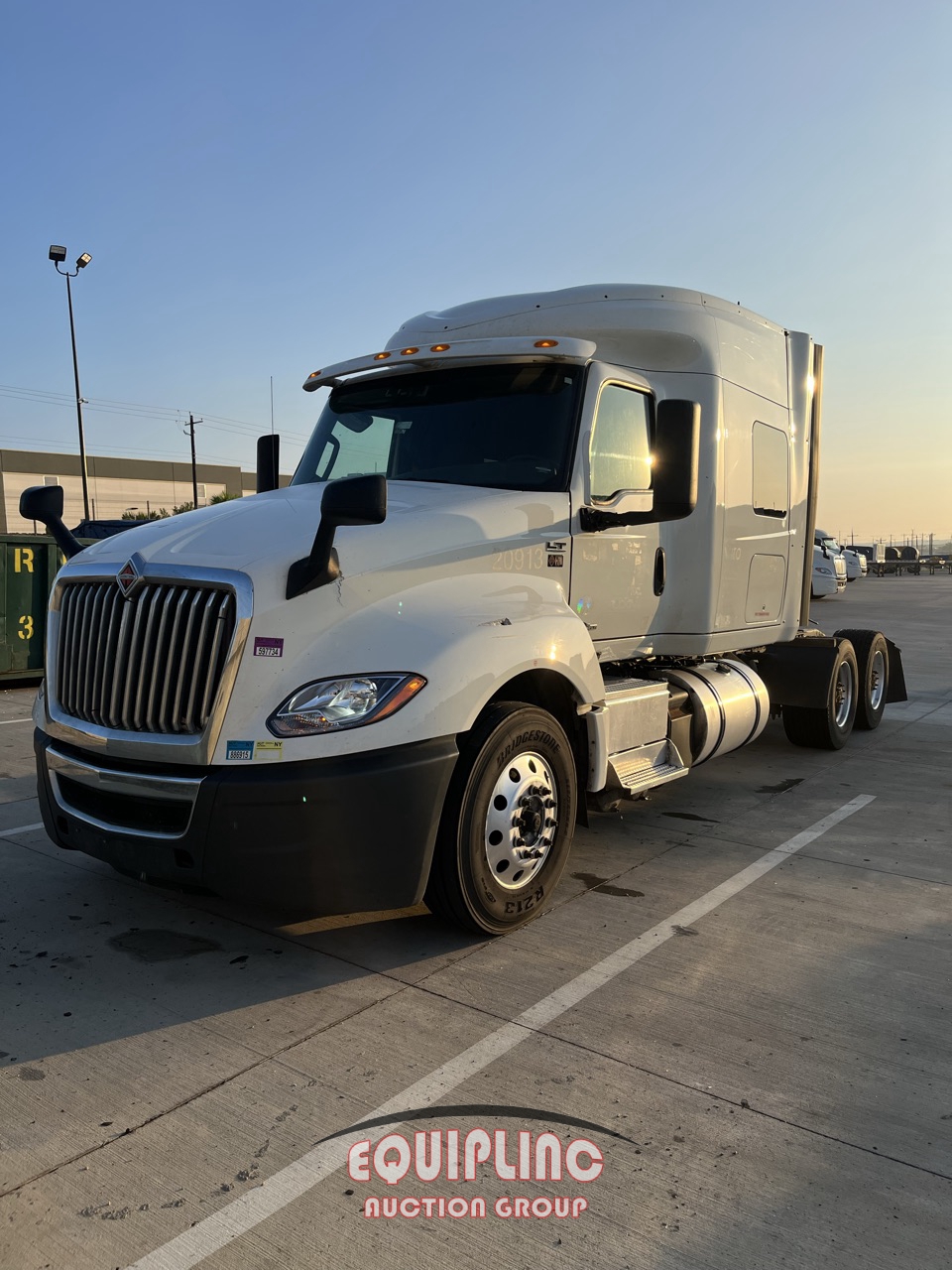 2020 INTERNATIONAL LT625 SLEEPER TRUCK (A53426)