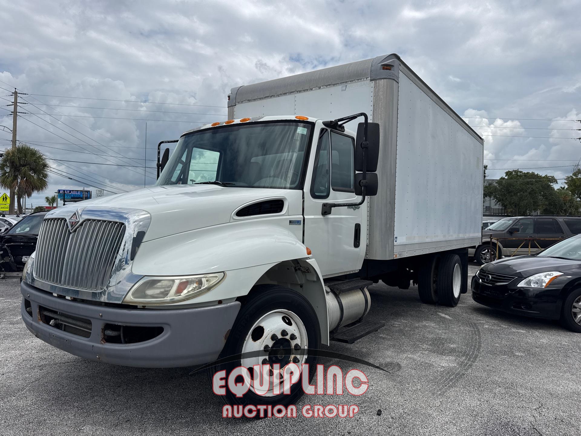 2014 INTERNATIONAL MA025 BOX TRUCK (A52576)