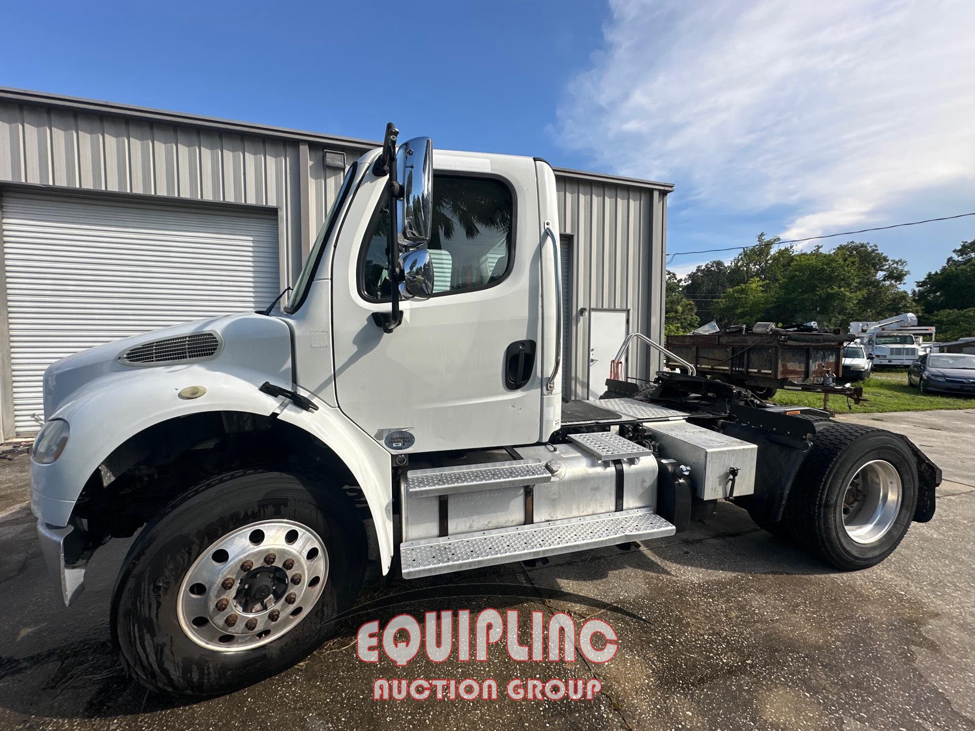 2016 FREIGHTLINER M2 DAY CAB (A51222)