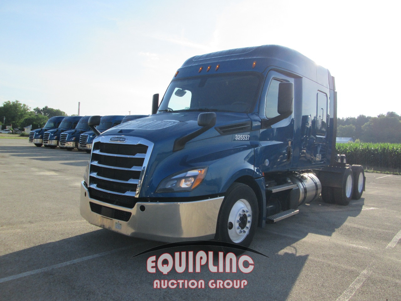 2020 FREIGHTLINER CASCADIA 126 SLEEPER TRUCK (A59575)
