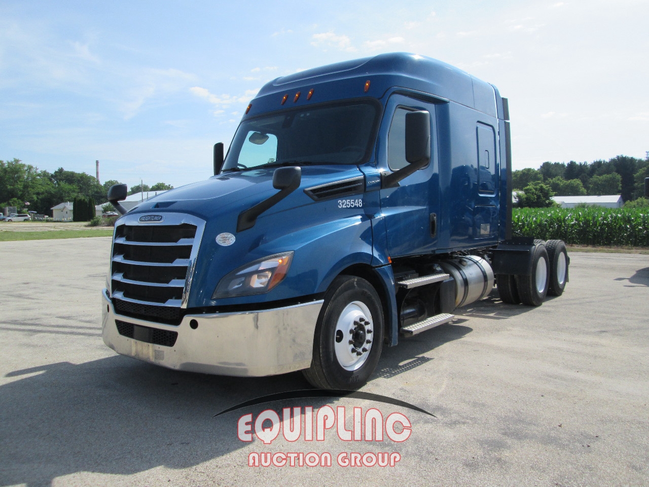 2020 FREIGHTLINER CASCADIA 126 TANDEM AXLE MID ROOF (A59575)