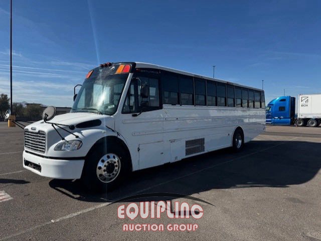 2008 FREIGHTLINER B2 BUS CHASSIS (A52141)