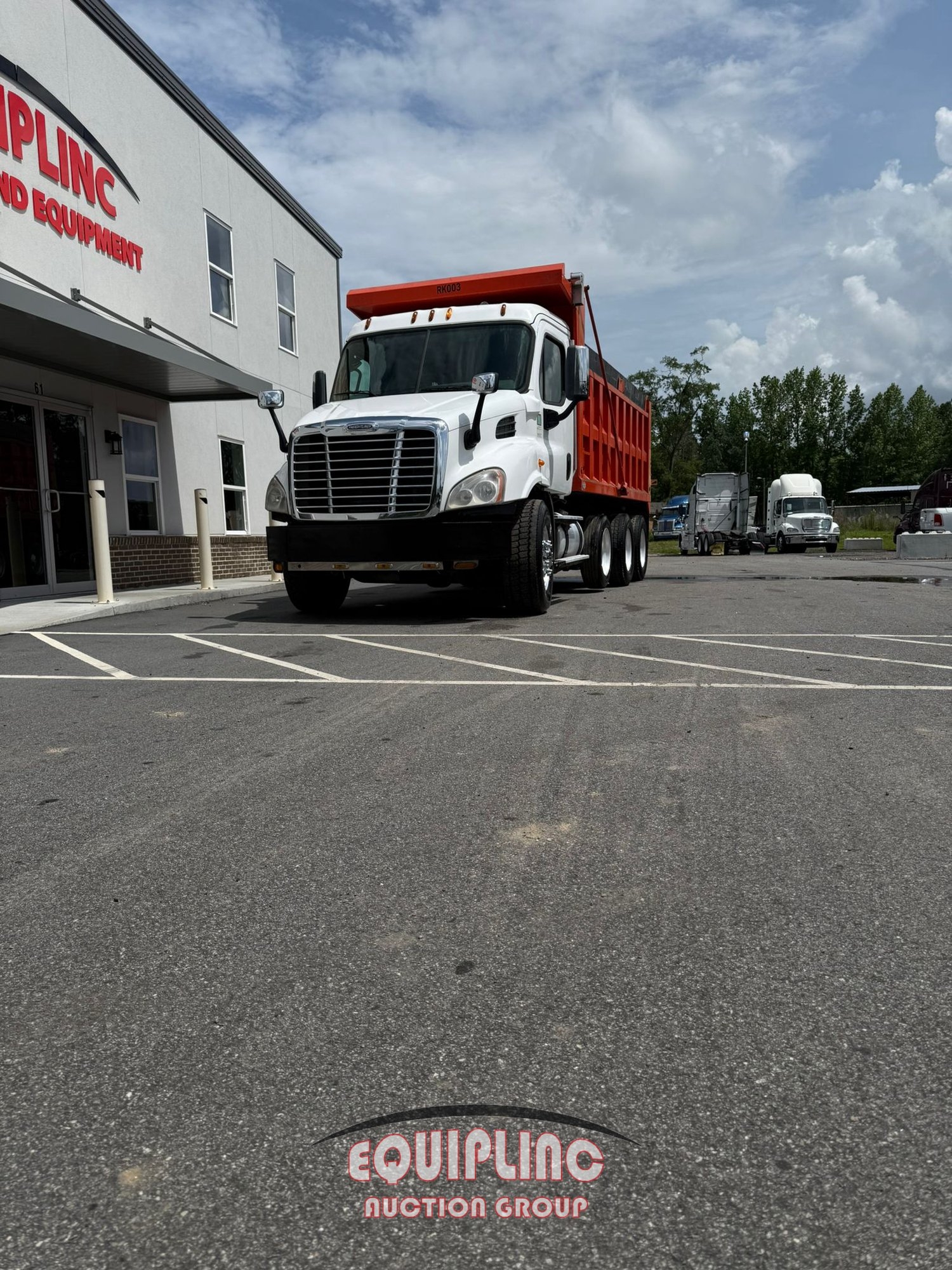 2013 FREIGHTLINER CASCADIA DUMP TRUCK (A54313)