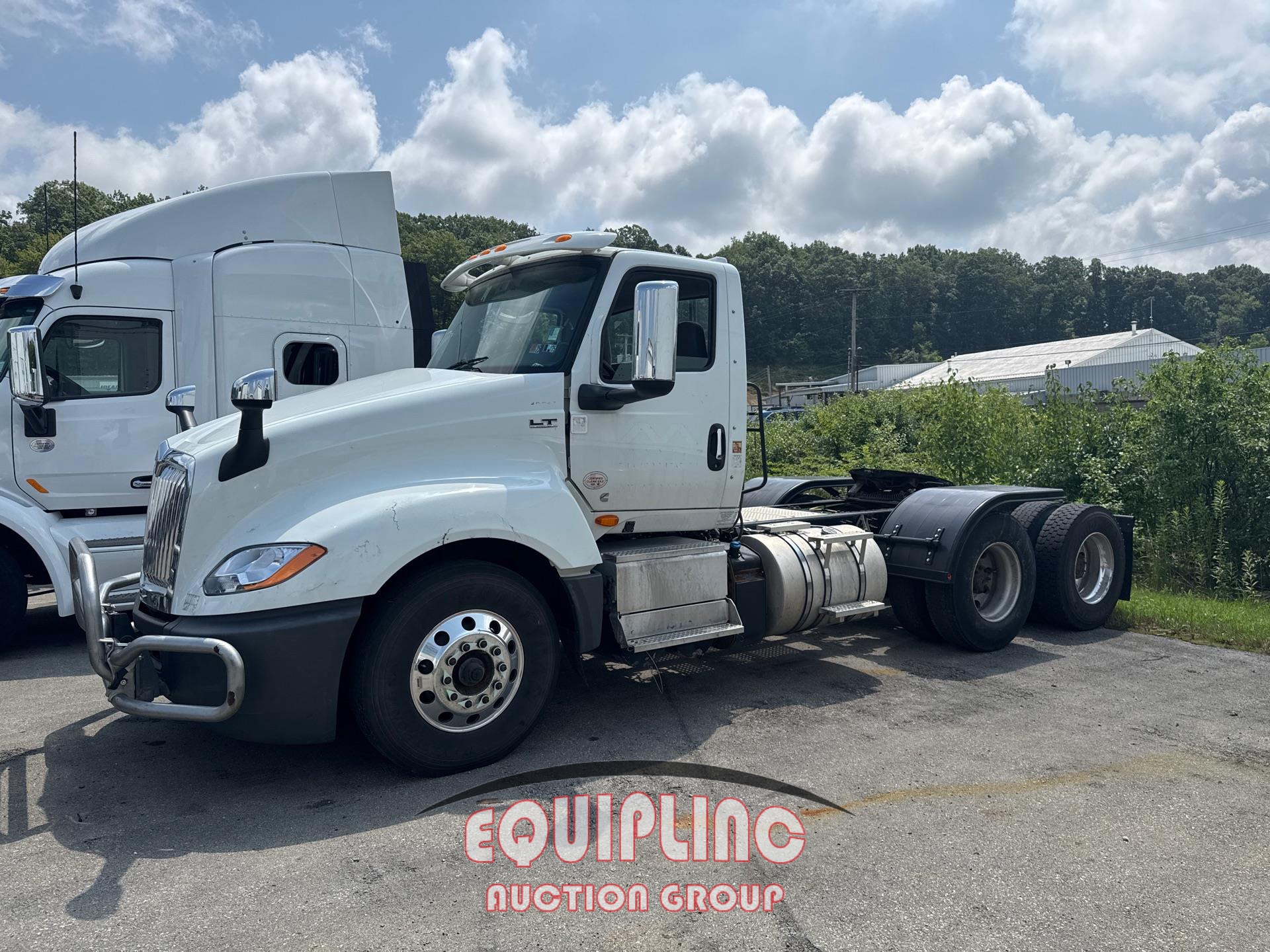 2020 INTERNATIONAL LT625 DAY CAB (A52576)