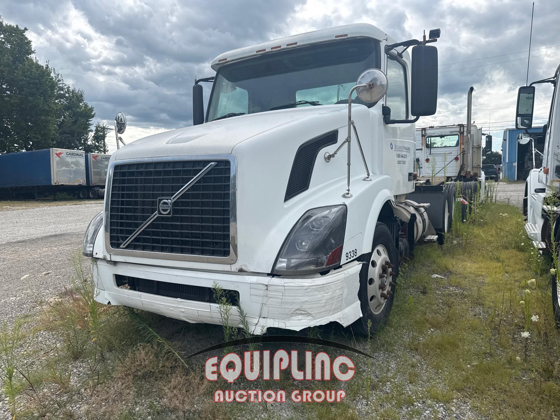 2007 VOLVO VNL DAY CAB (A52577)