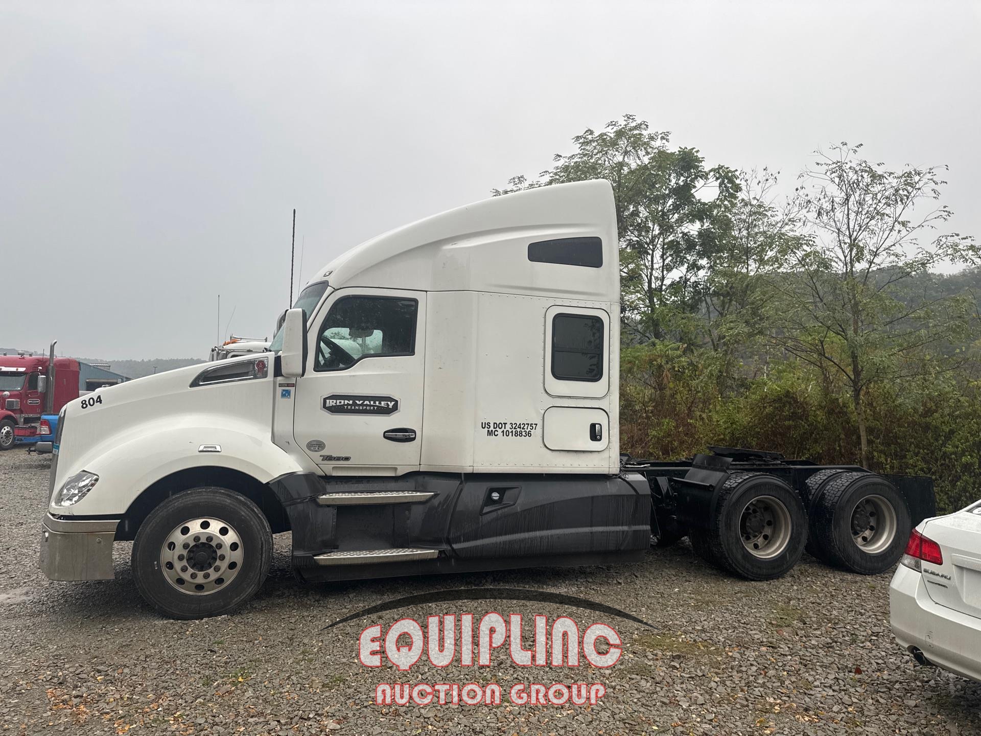 2015 KENWORTH T680 SLEEPER (A54607)