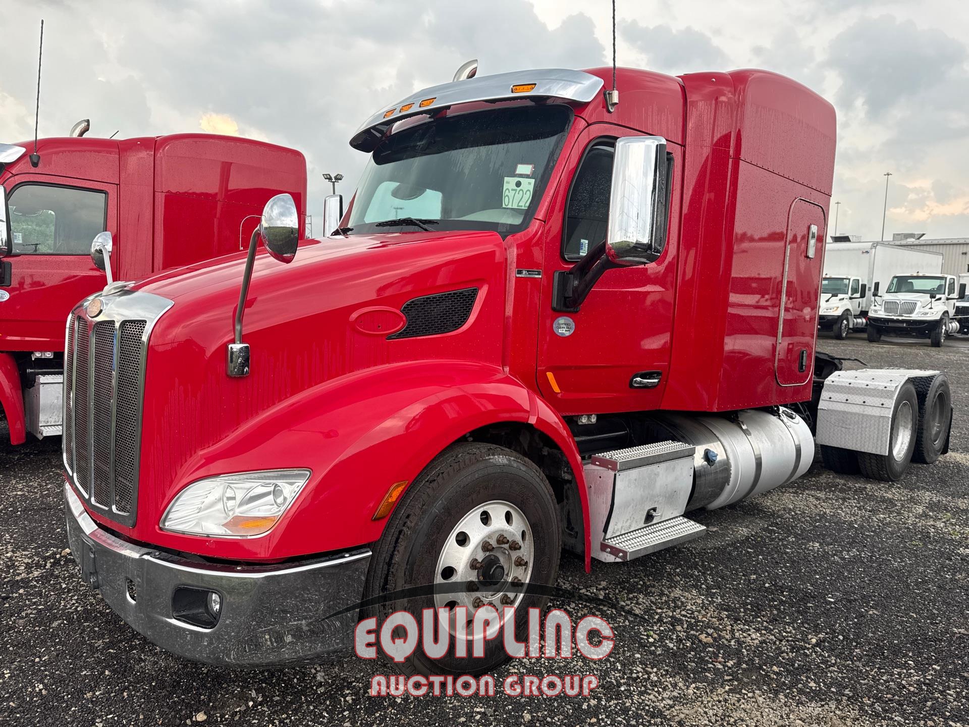 2019 PETERBILT 579 SLEEPER (A51222)