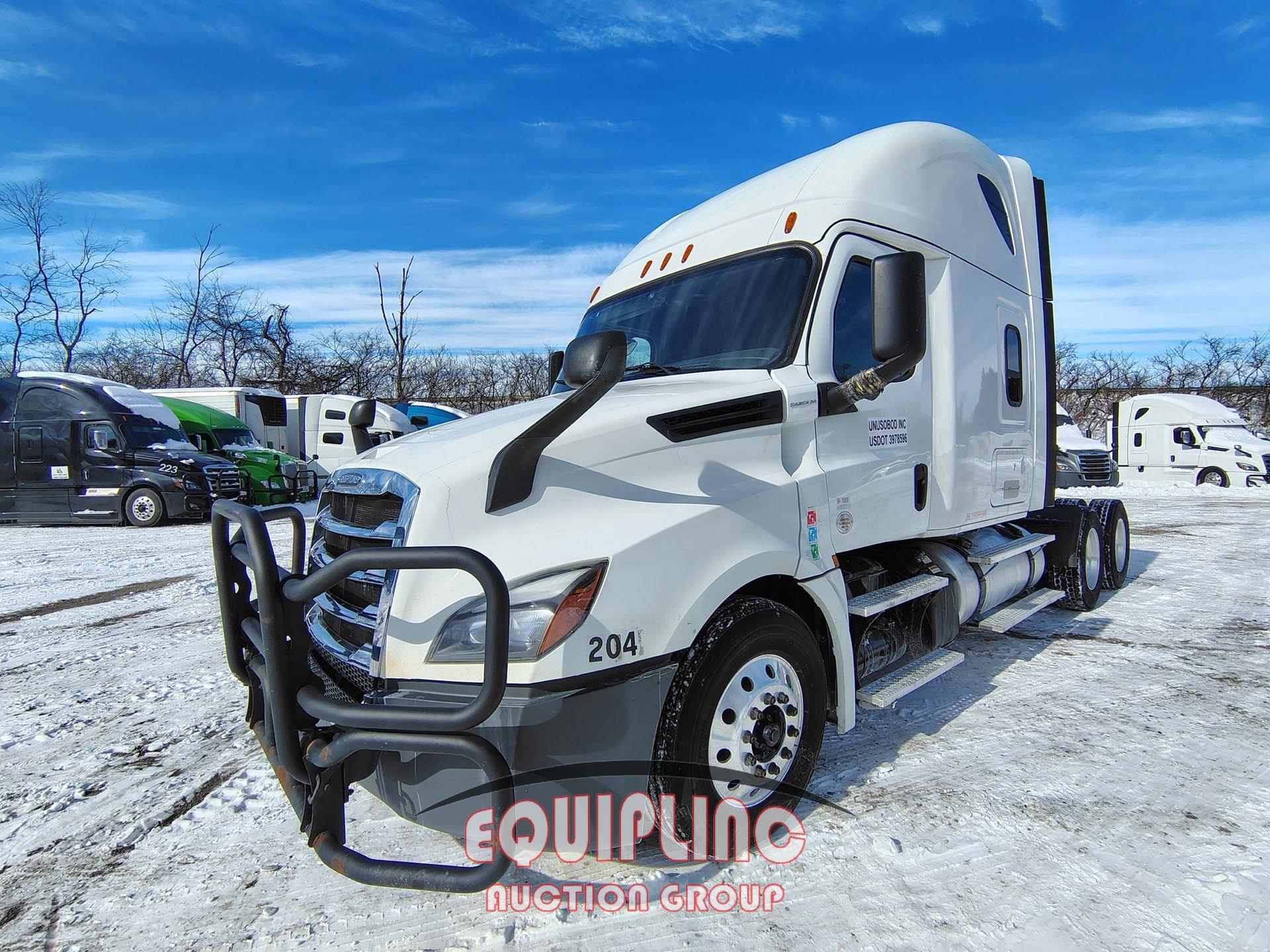 2019 FREIGHTLINER CASCADIA 6X4 TANDEM AXLE SLEEPER TRACTOR (A59909)
