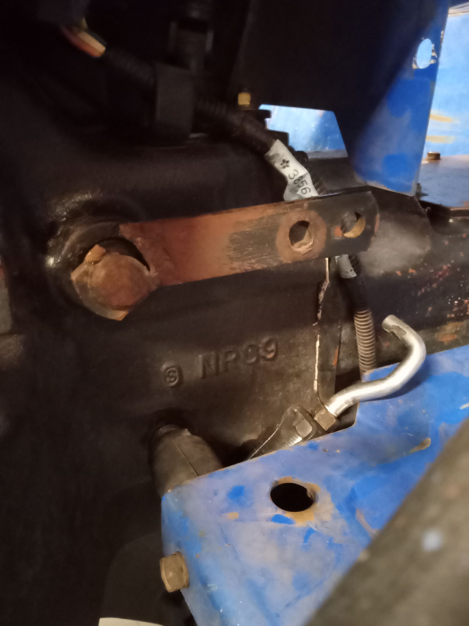 cross arm shaft.jpg