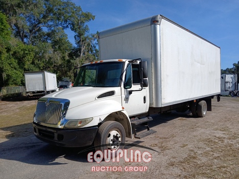 2006 INTERNATIONAL 4300 24FT NON CDL BOX TRUCK (A59575)
