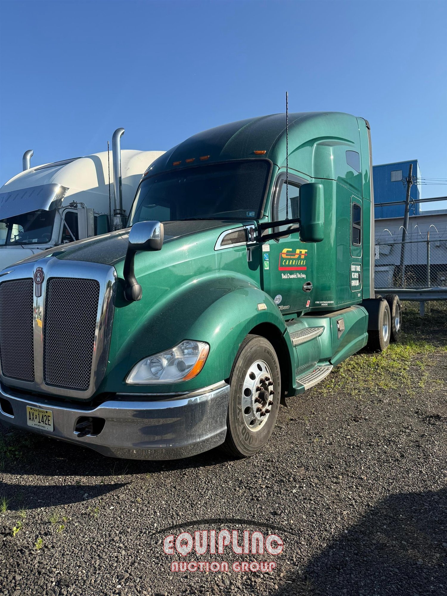 2016 KENWORTH T680 SLEEPER TRUCK (A52141)