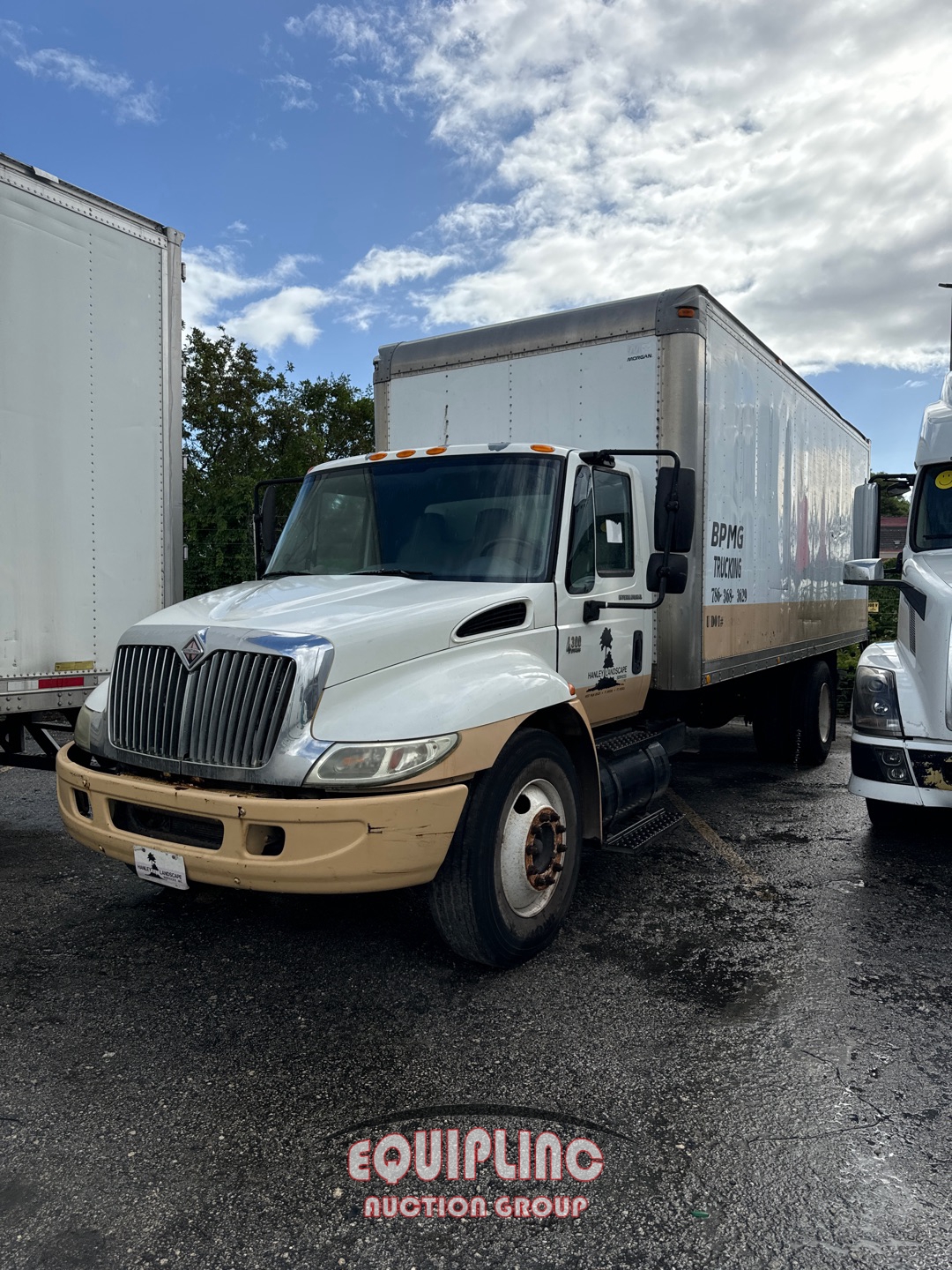 2004 INTERNATIONAL 4300 BOX TRUCK (A54607)