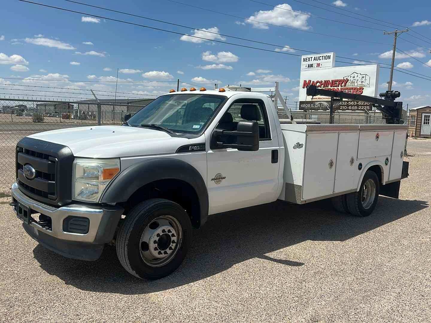 2015 FORD F-450 SERVICE TRUCK (A52472)