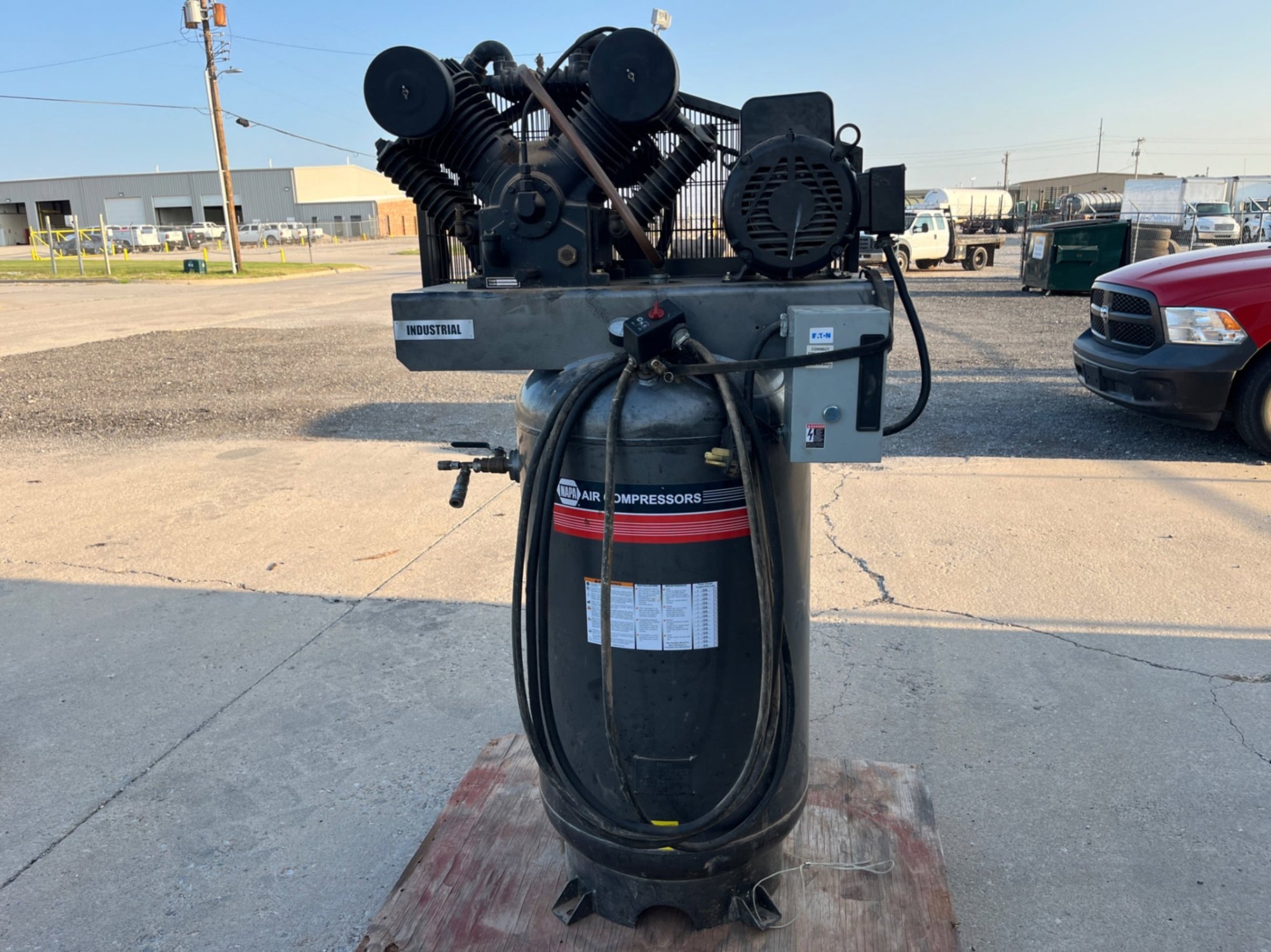 NAPA 230V AIR COMPRESSOR (A53843)