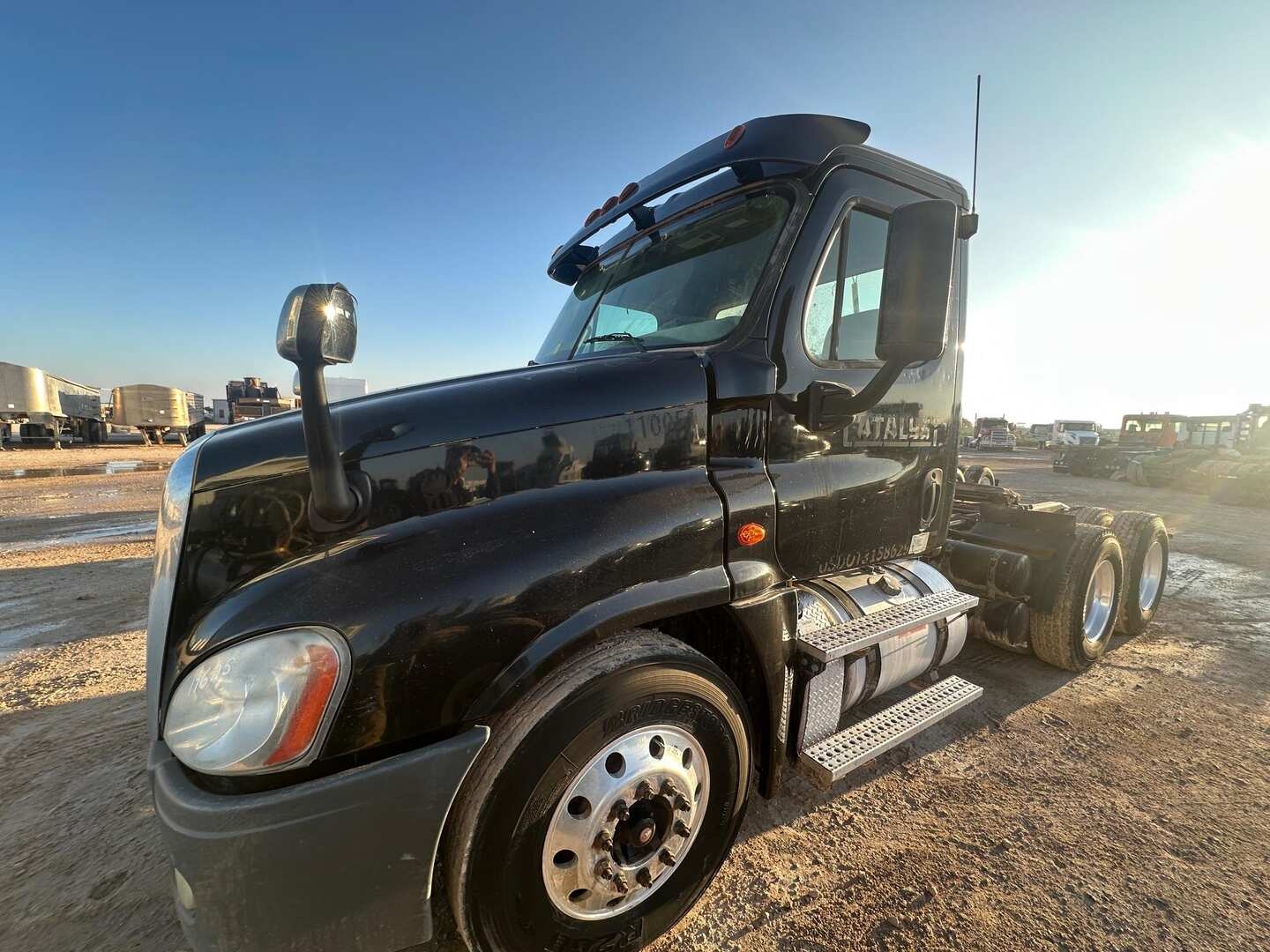 2013 FREIGHTLINER CASCADIA (A55745)