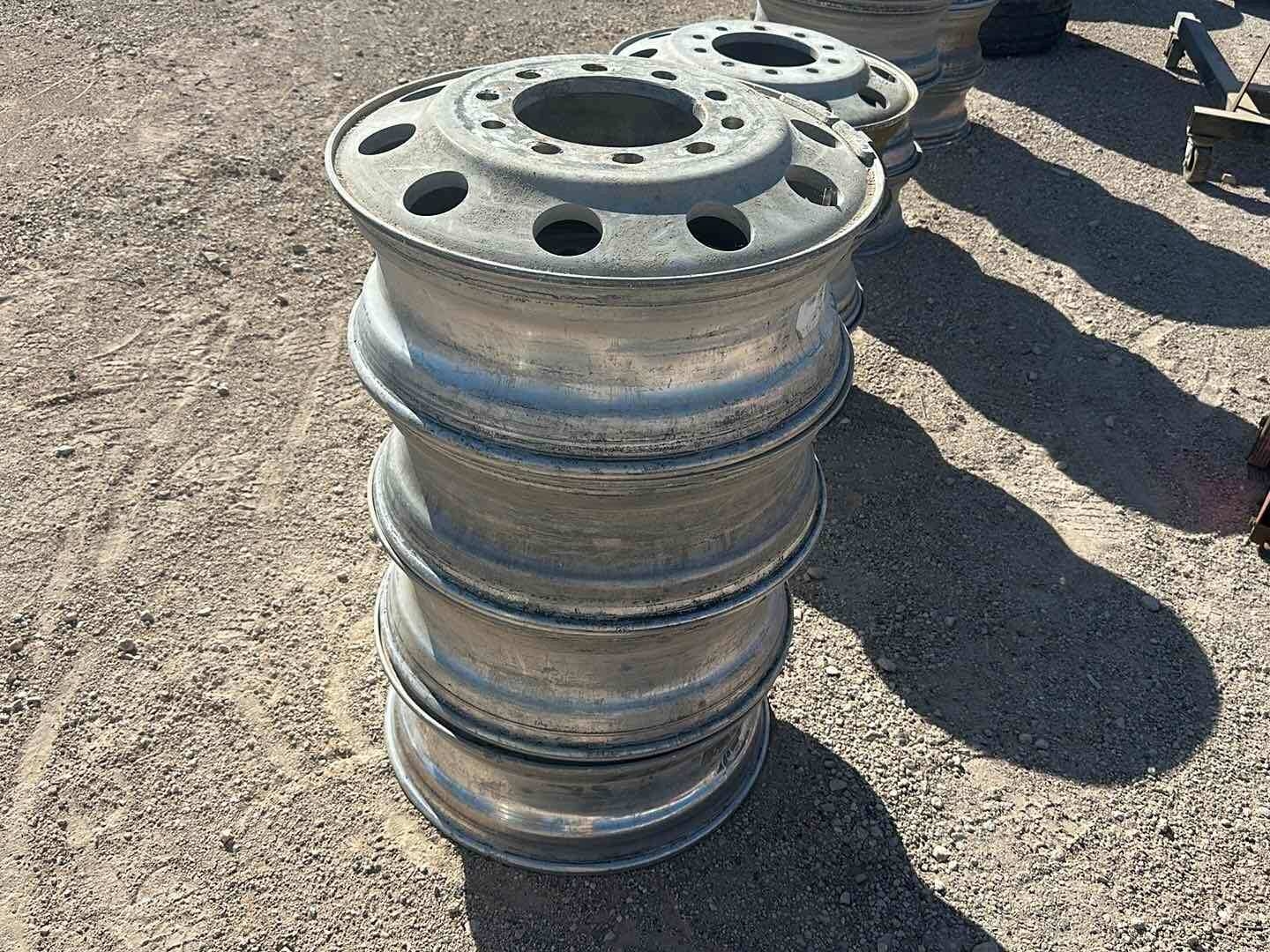 SET OF (4) ALCOA 24.5 ALUMINUM RIMS (A53843)