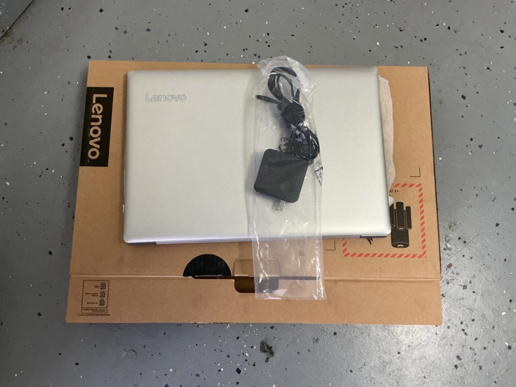 BRAND NEW LENOVO LAPTOP (A53843)