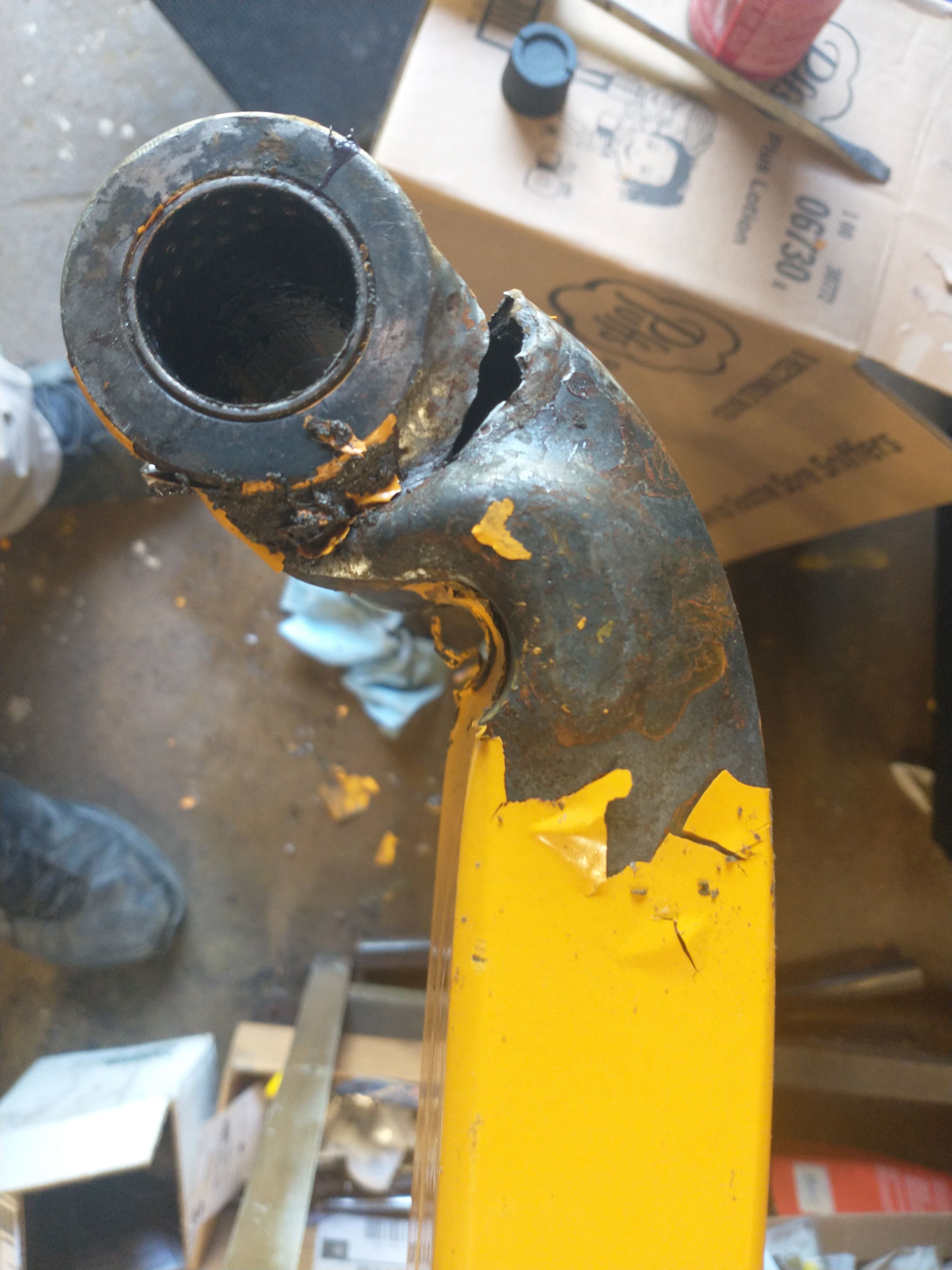 Damaged main beam 7.jpg