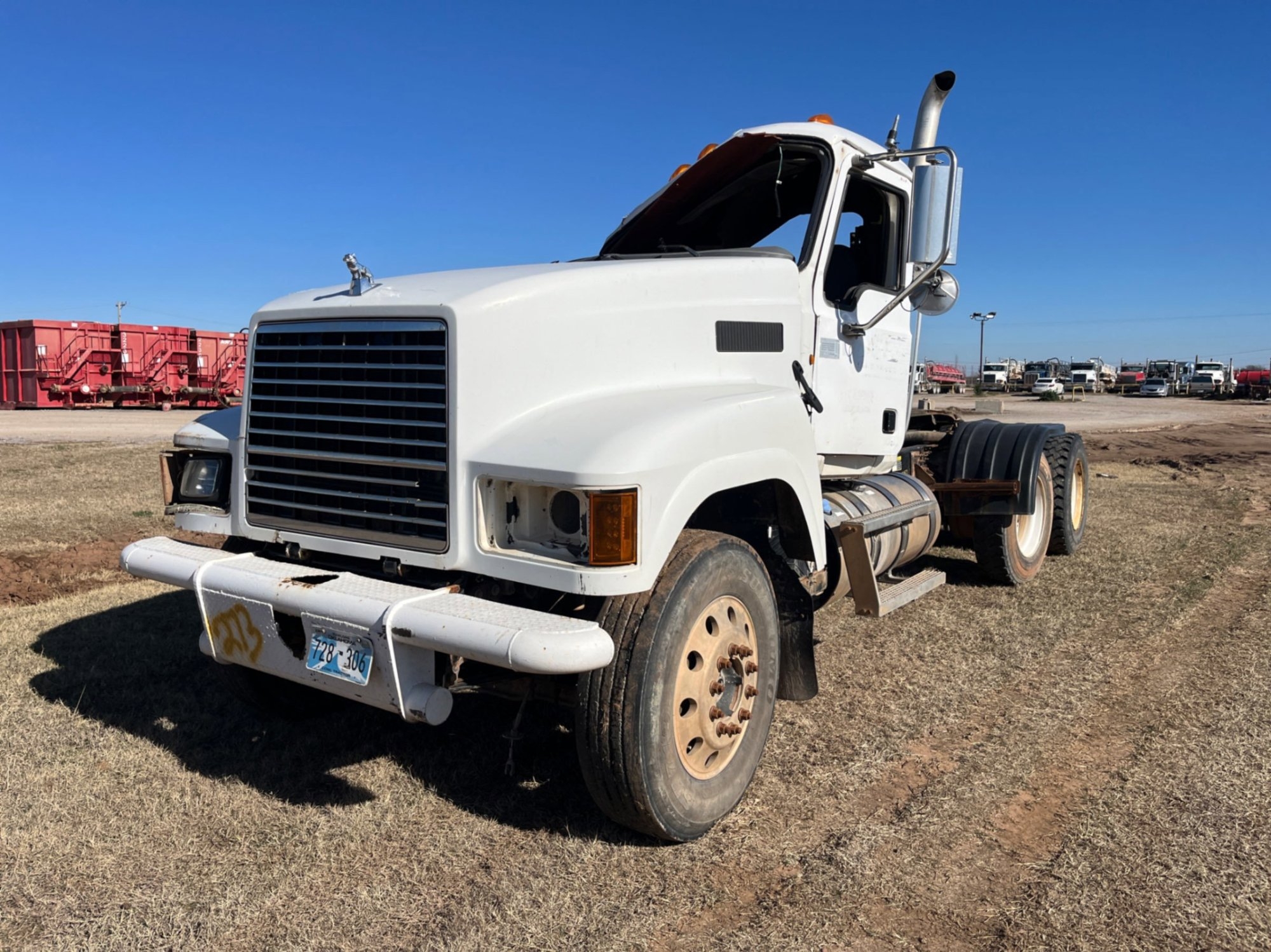 2012 MACK CHU613 DAYCAB (INOPERABLE) (A58214)