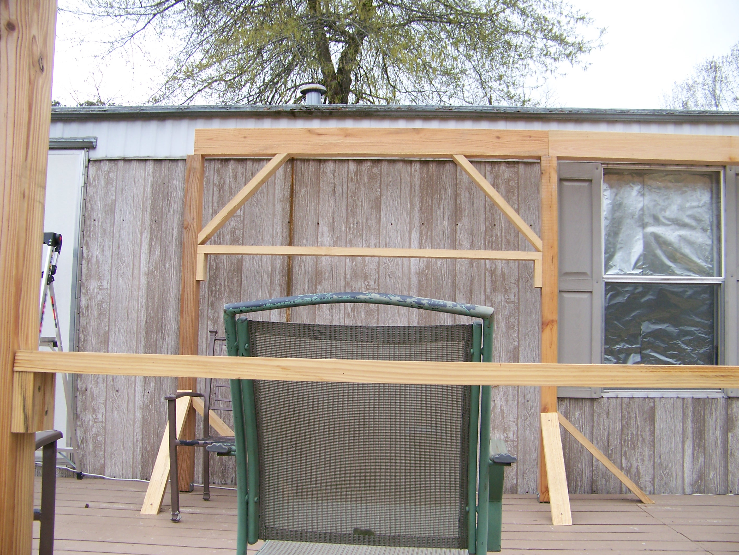 Deck Top Sill Center Bracing.jpg