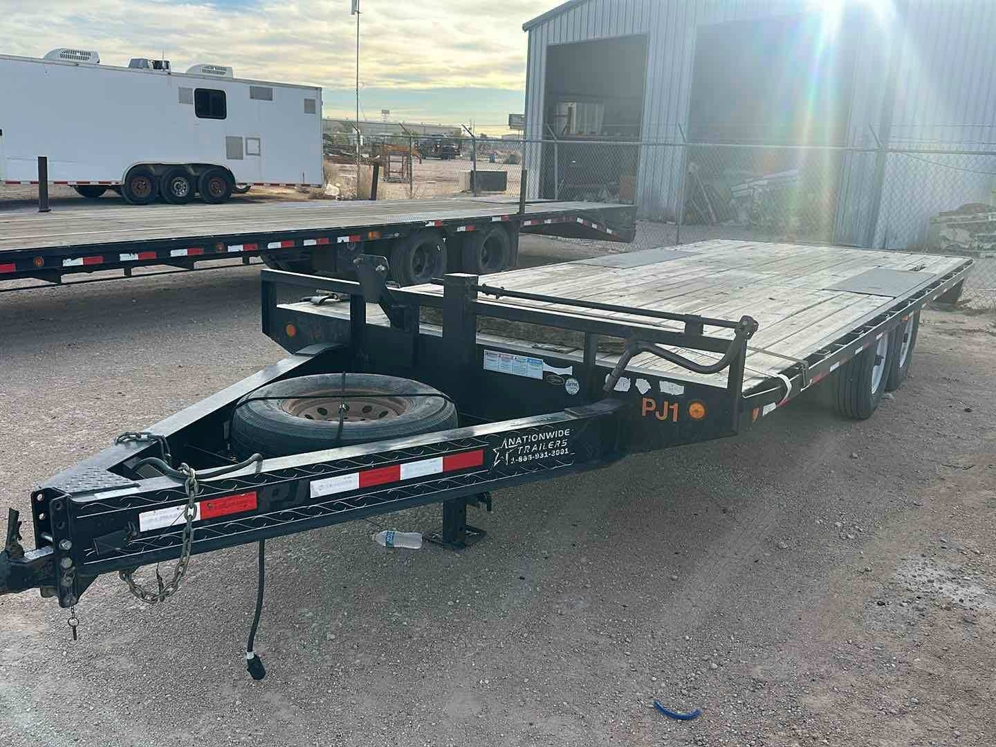 2017 PJ TRAILER 20' T/A TRAILER (A58216)