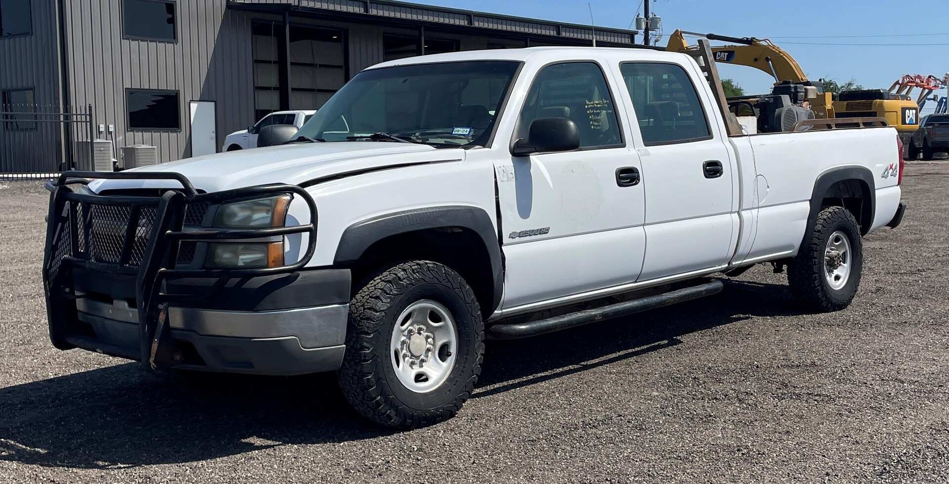 2004 CHEVROLET 2500 HD (A48992)