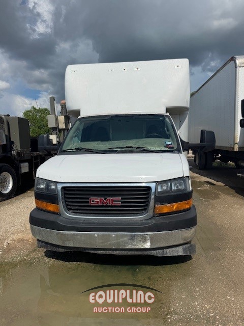 2021 SAVANA 4500 BOX TRUCK (A57880)