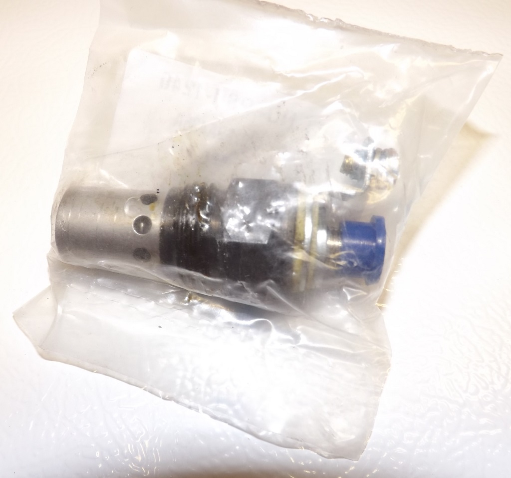 DSCF8924md.jpg