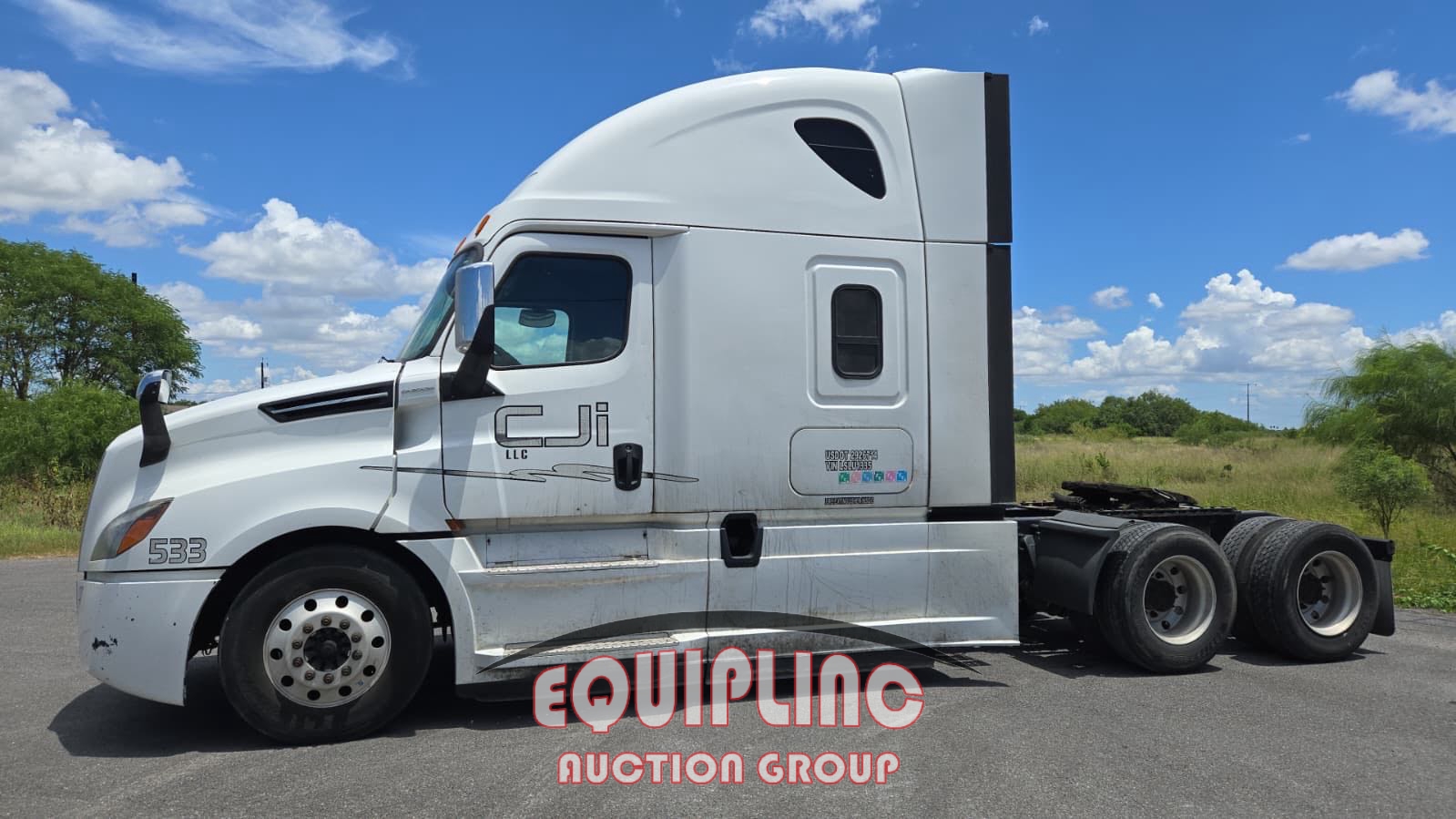 2020 FREIGHTLINER CASCADIA TANDEM AXLE SLEEPER (A52141)