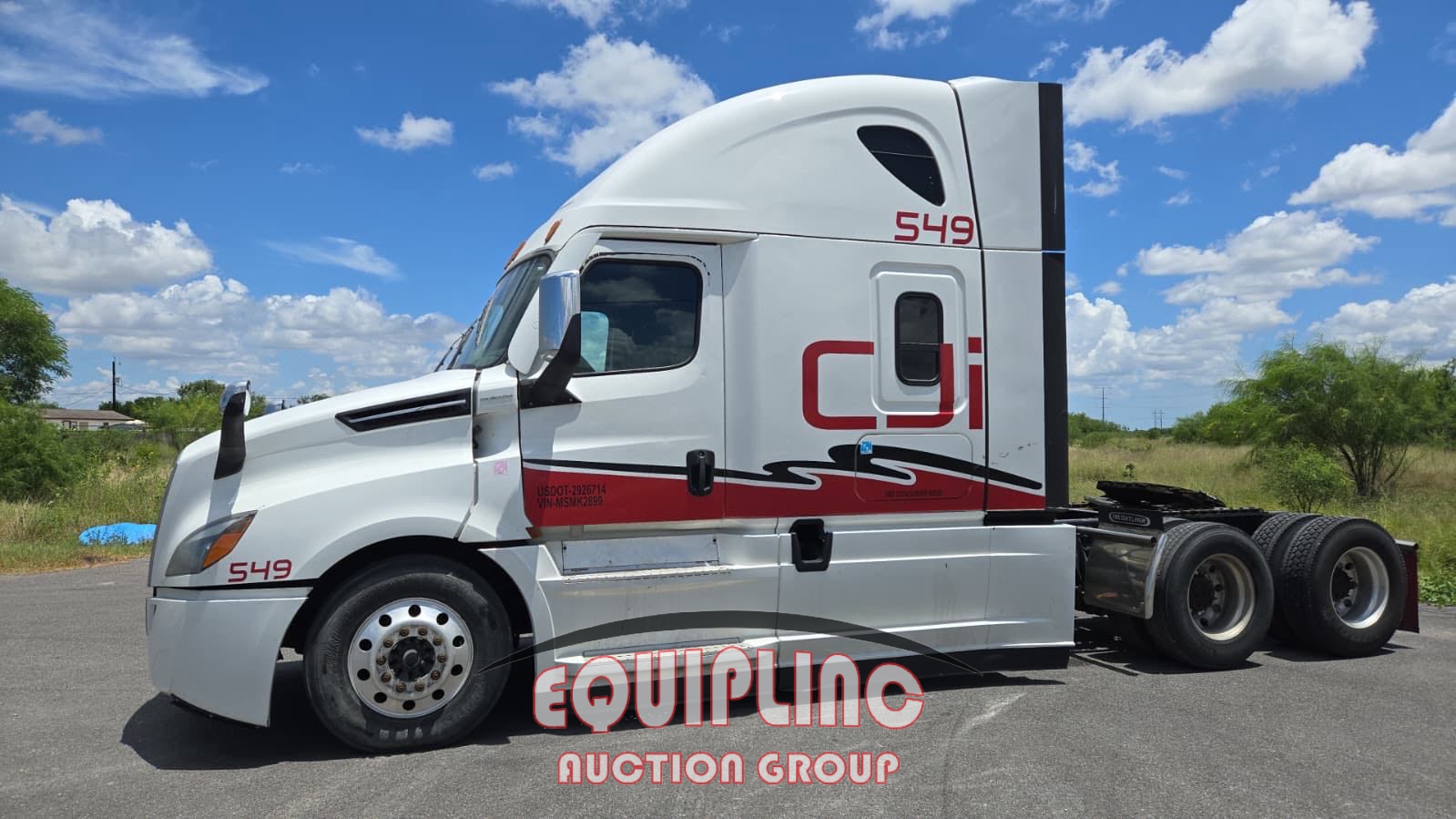 2021 FREIGHTLINER CASCADIA TANDEM AXLE SLEEPER (A52141)