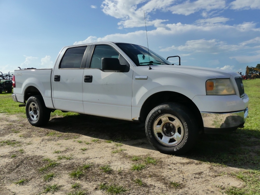 2005 Ford F-150 XLT (A50120)