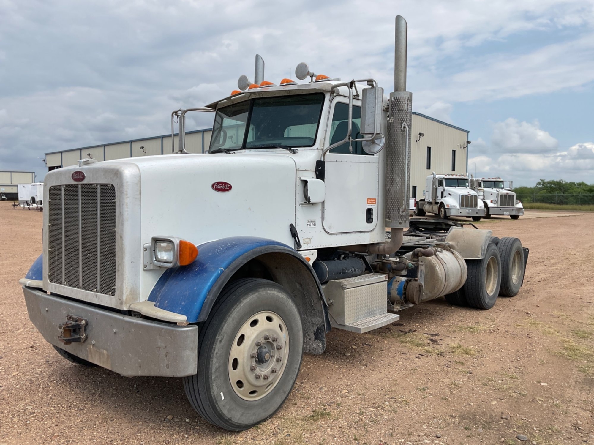 2014 PETERBILT 367 (A47001)