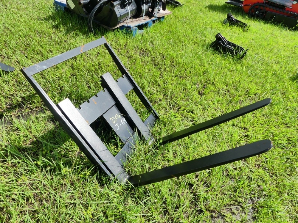 Mini Excavator Pallet Forks (A53316)