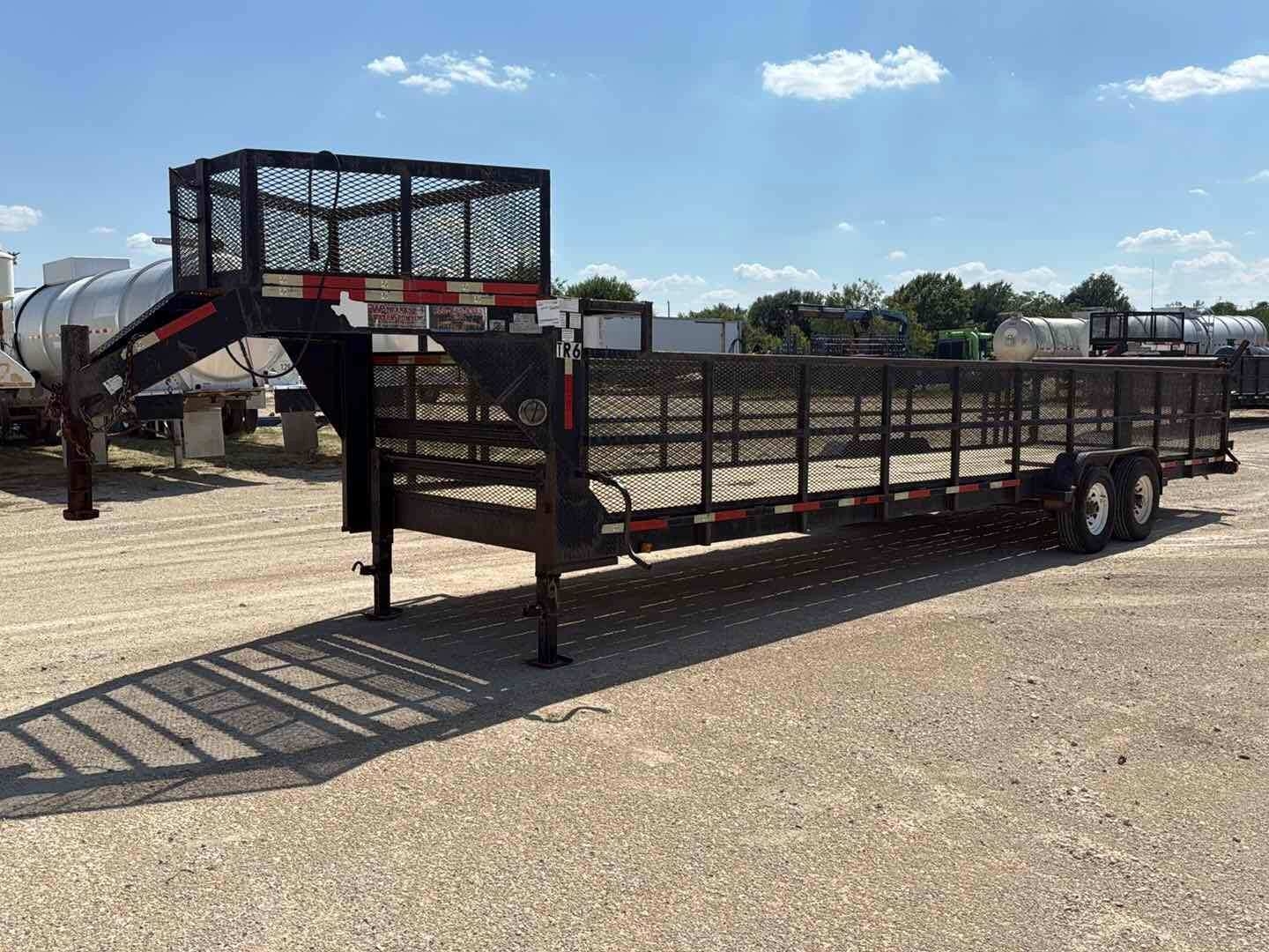2014 TEXAS PRIDE GOOSENECK (A52472)