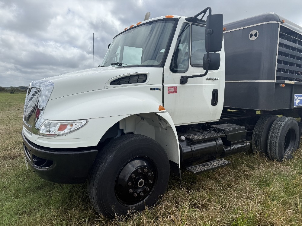 2014 International Maxxforce DT (A53317)