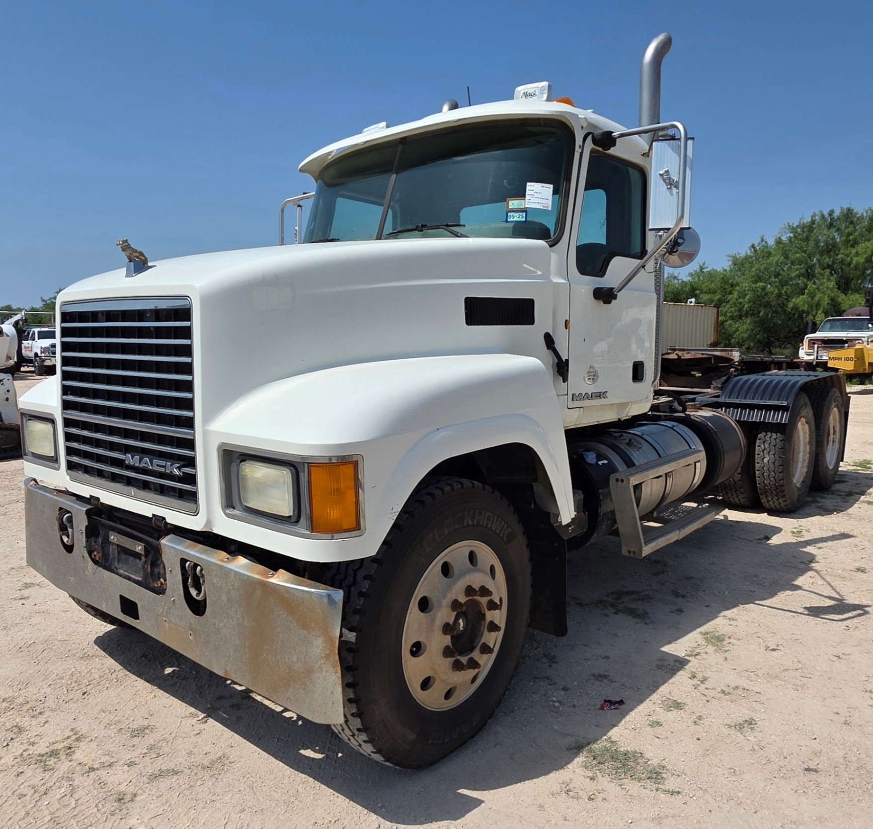 2012 MACK CHU613 DAYCAB (A48992)