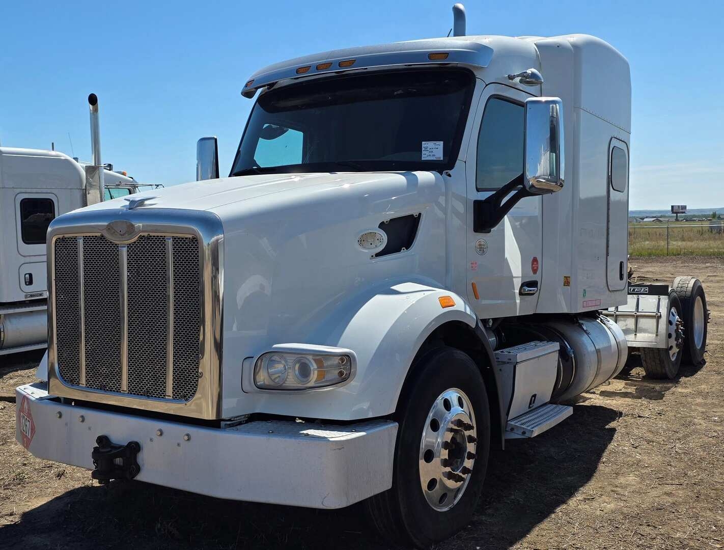 2017 PETERBILT 567 TRI-AXLE MID-ROOF SLEEPER (INOPERABLE) (A52472)