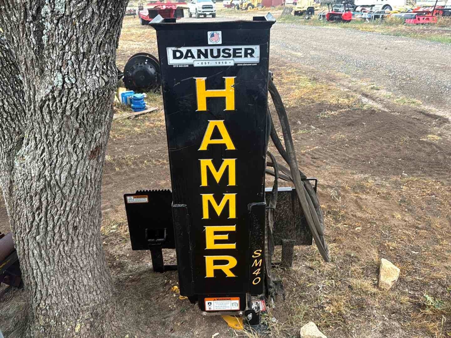 SKID STEER ATTACHMENT HAMMER (A58214)