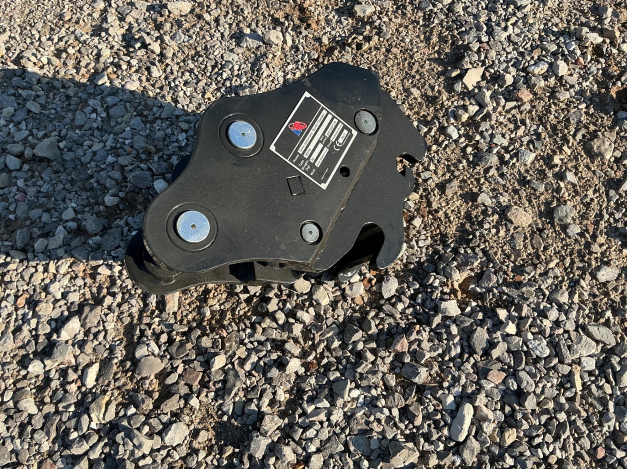 SEMI AUTOMATIC QUICK CHANGER ATTACHMENT FOR MINI EXCAVATOR (A53843)