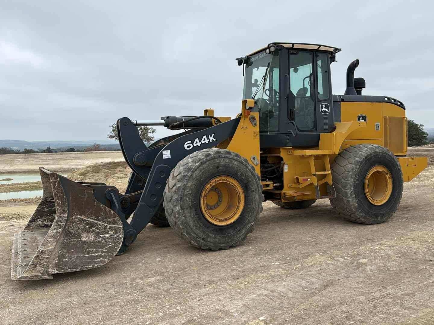 JOHN DEERE 644K WHEEL LOADER (A58216)