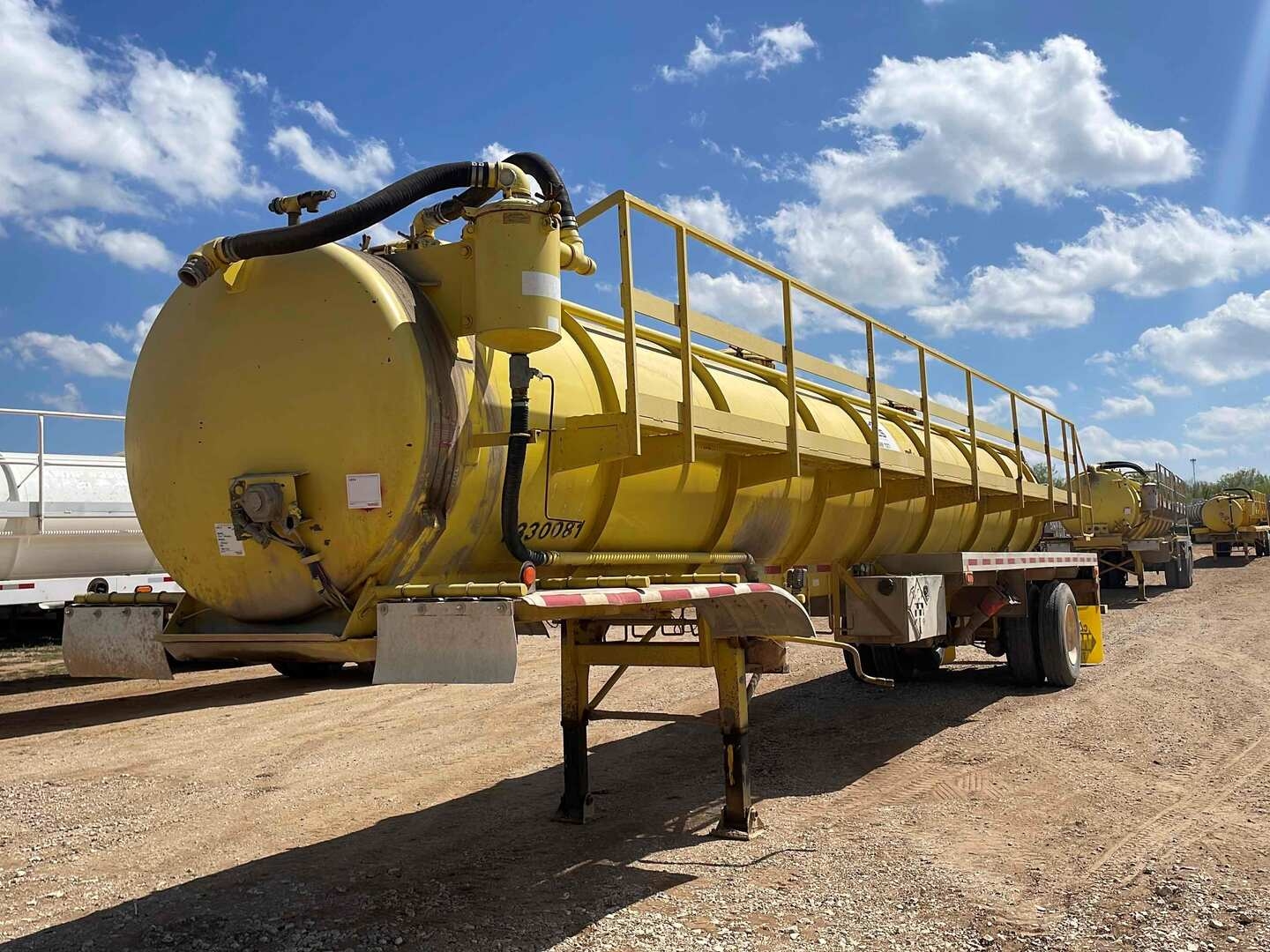 2011 TROXELL 130BBL (A52472)