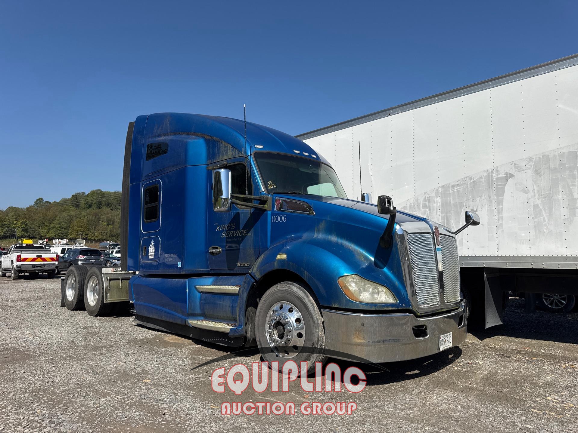 2017 KENWORTH T680 SLEEPER TRUCK (A54313)