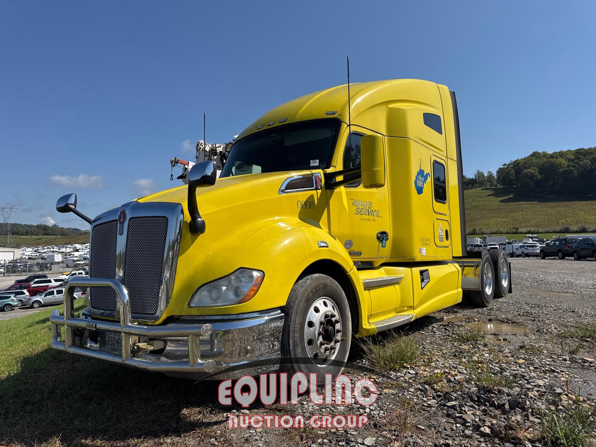 2017 KENWORTH T680 SLEEPER TRUCK (A54313)
