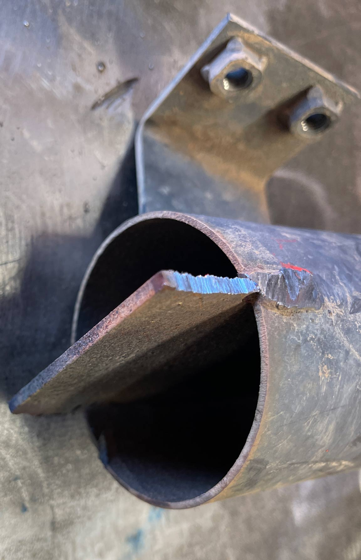 engineDustOpening.jpg