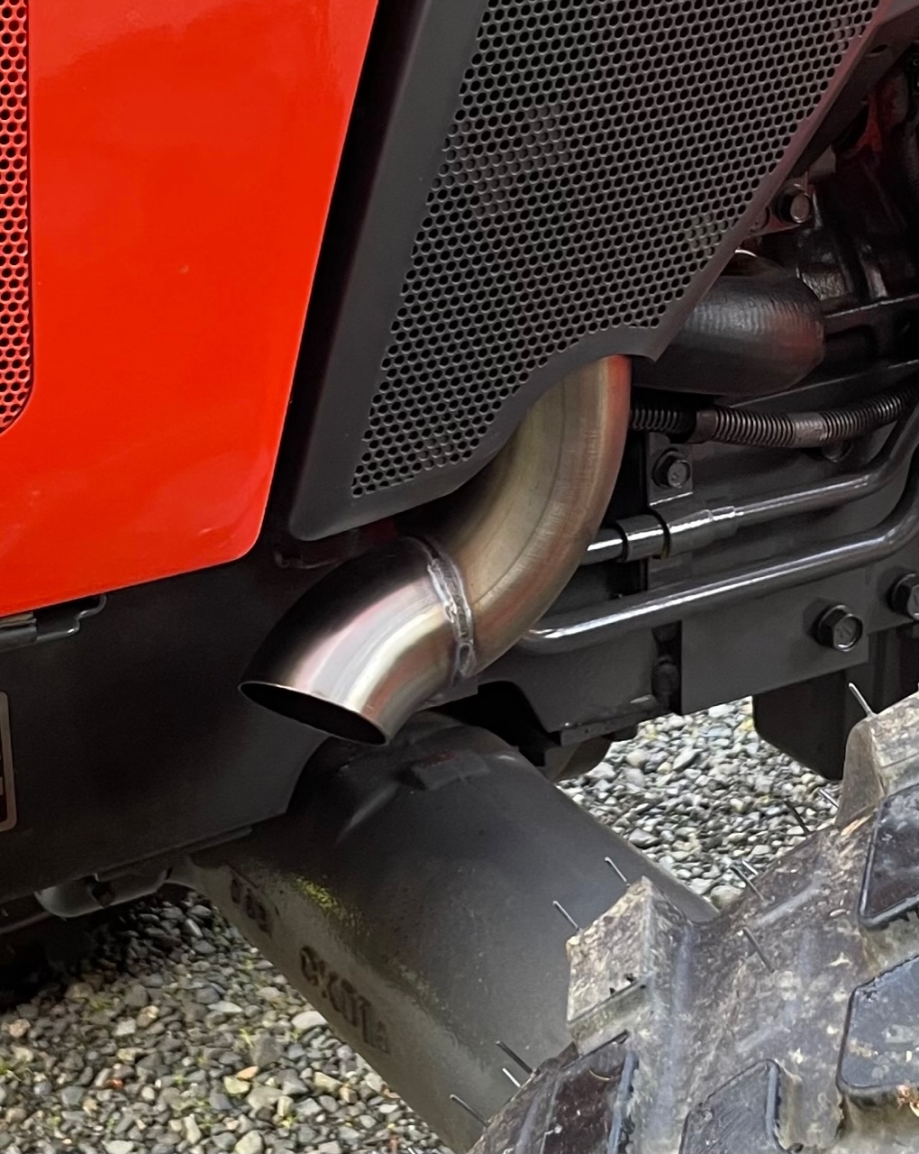 Exhaust3.jpg
