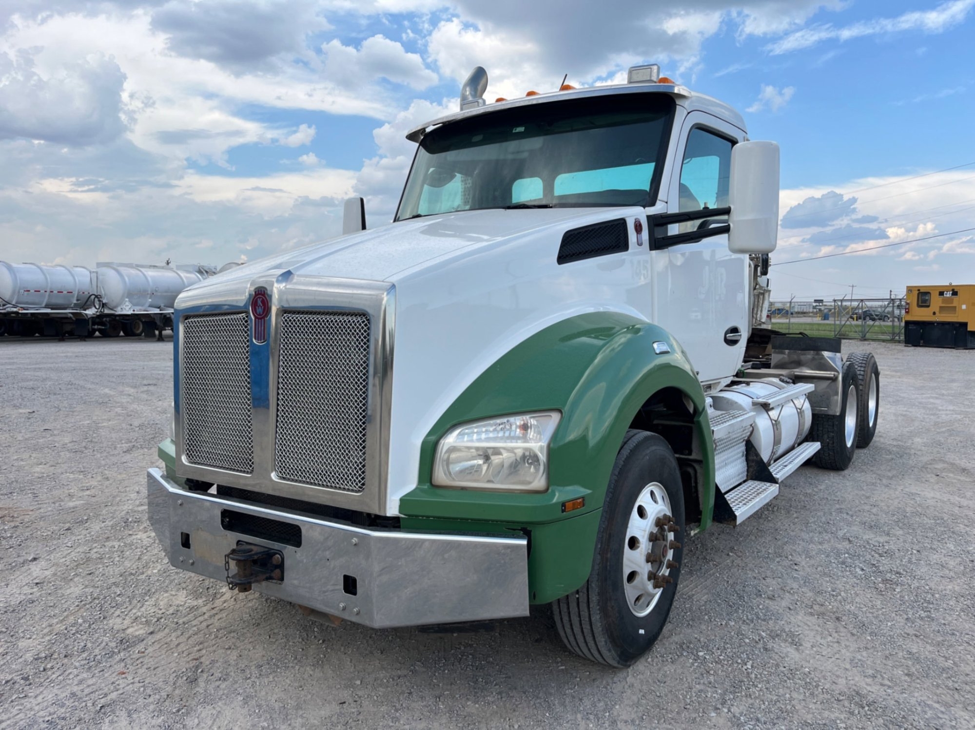 2018 KENWORTH T880 DAYCAB (A53843)