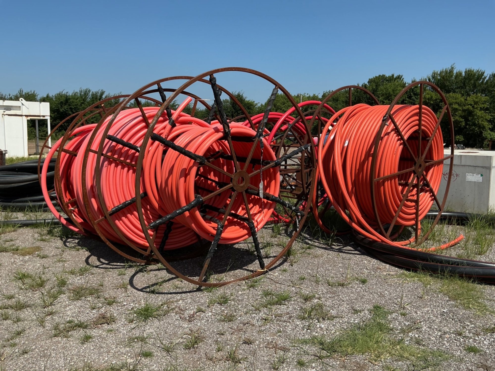 6 ROLLS OF CONDUIT (A50854)