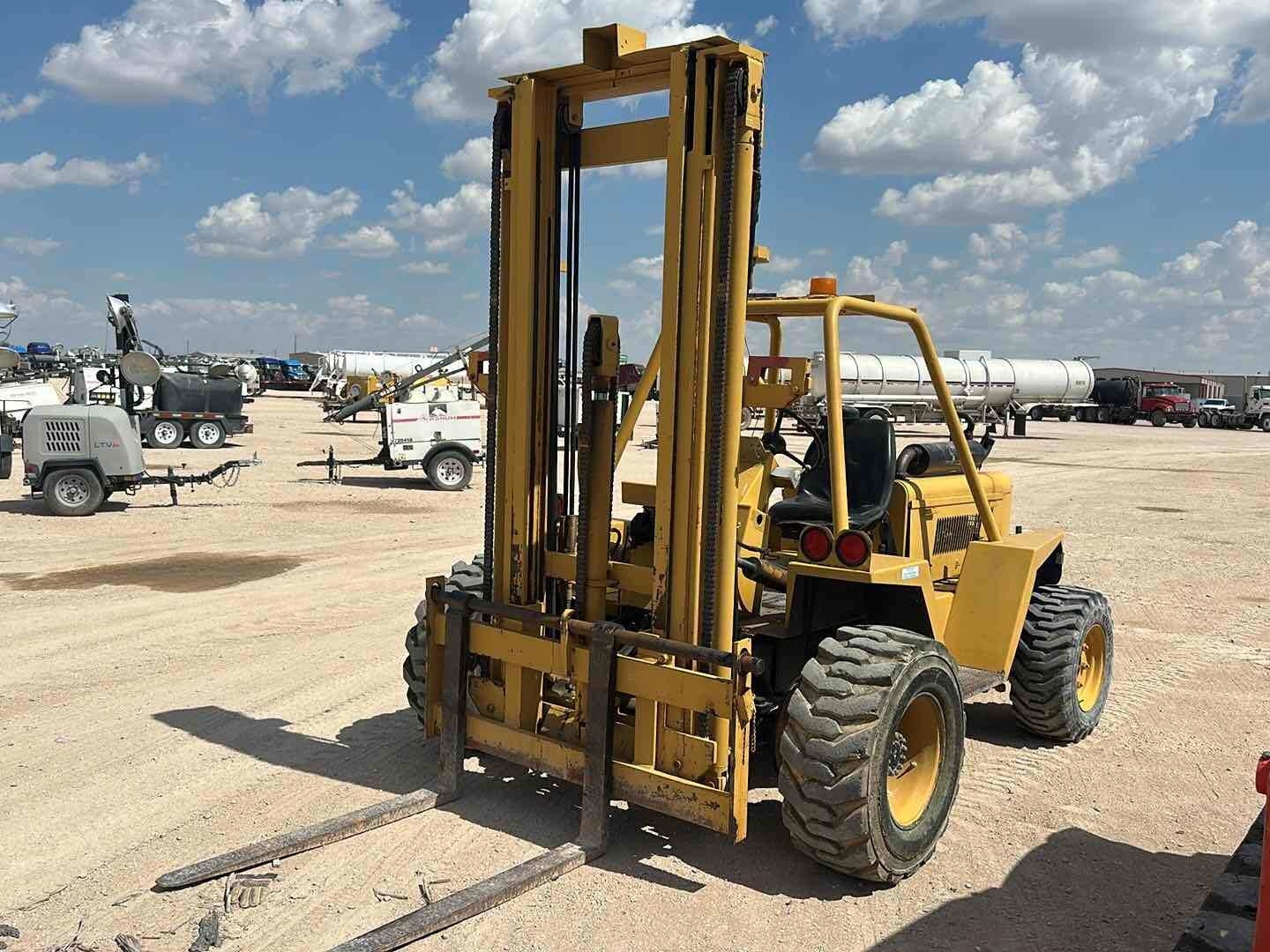 WIGGINS 5K FORKLIFT (A52472)