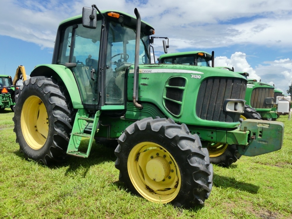 John Deere 7130 (A50120)